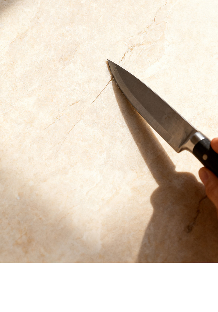 冠源陶瓷C系列:600×1200mm大规格+自然石材纹理,适配现代简约,轻奢,侘寂等多元户外风格,20mm厚度兼容地面,墙面双用途,是设计师打造户外美学空间的高频选品.